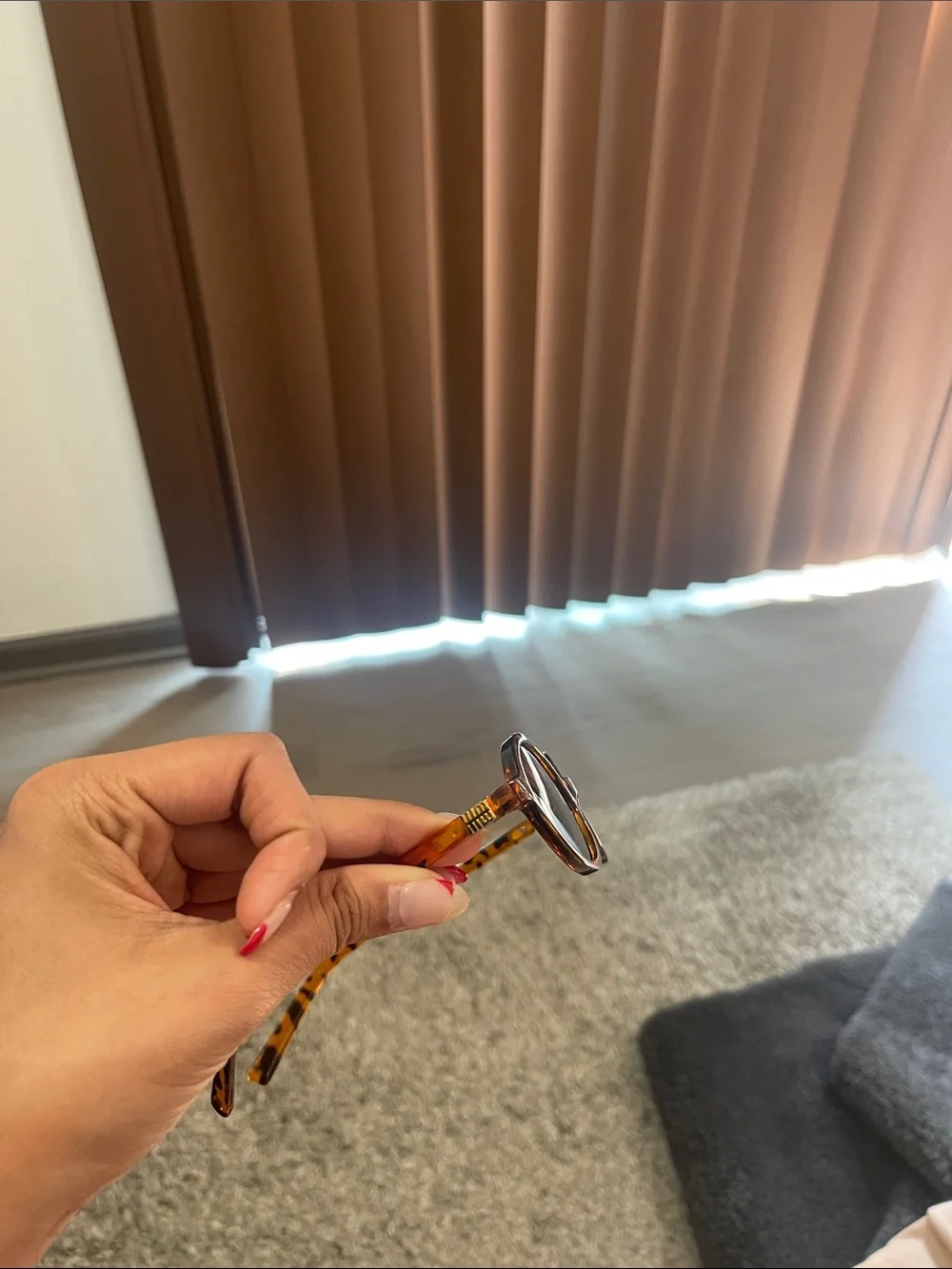 Tortoiseshell Oval Sunglasses Miu Miu Brown Lenses
